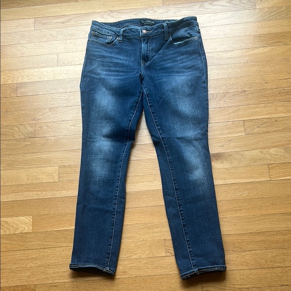 Classic Blue Women's Jeans - Picture 1 of 4